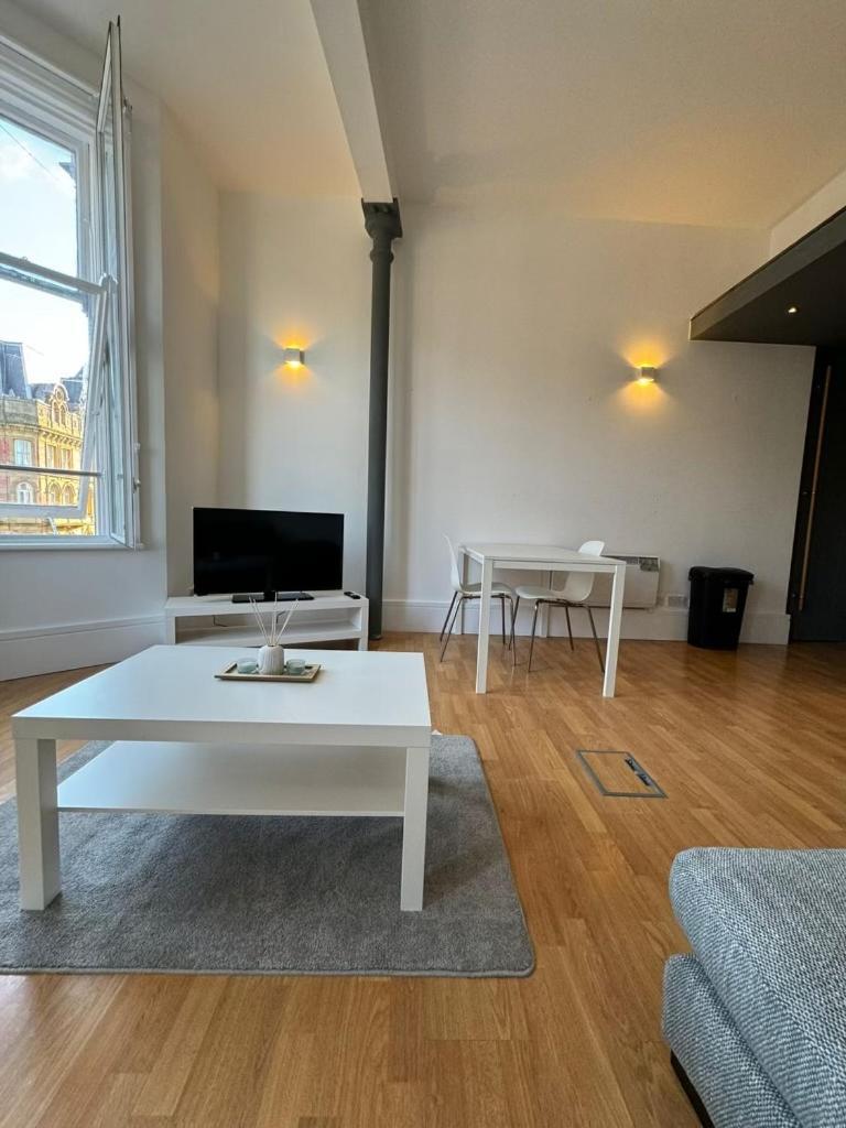 Hepworth Chambers - 2 Bedroom Apartment Leeds  Eksteriør billede